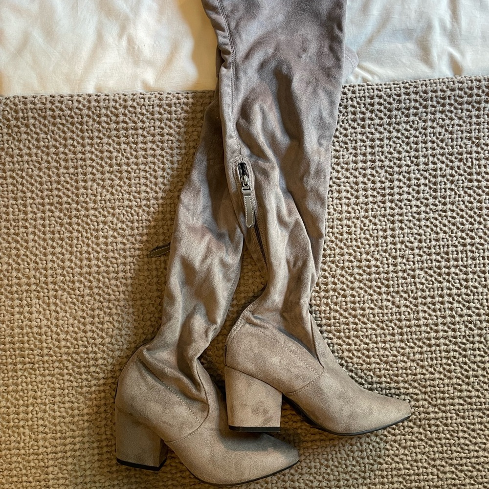 Stylish Gray Over-the-Knee Boots